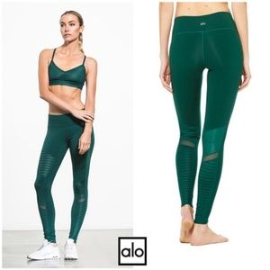 ALO yoga Moto style leggings